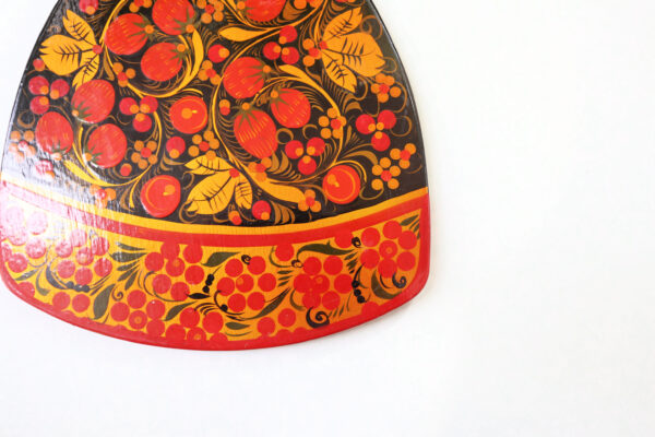 Vintage Russian Floral Cutting Board - Image 2